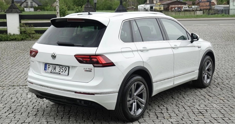 Volkswagen Tiguan cena 99700 przebieg: 175000, rok produkcji 2017 z Siemiatycze małe 667